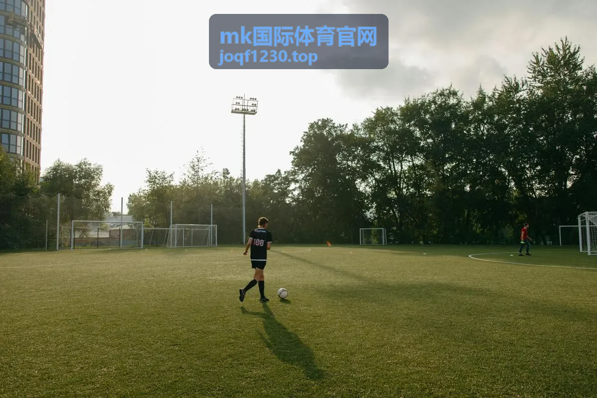 mk国际体育官网赛场医疗与体能支持团队待命